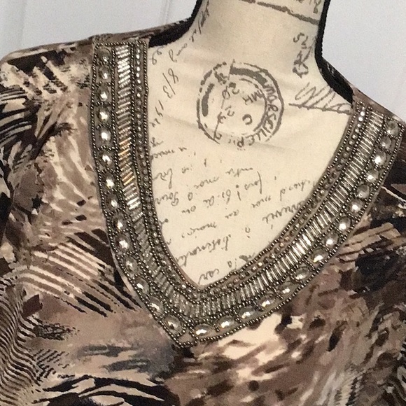 Top with beaded bling at neck - Picture 2 of 3
